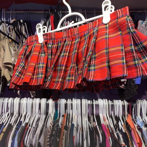 Ladies used Super Sexy Adult industry mini plaid red tartan skirt Velcrow sz S-M - Picture 4 of 7